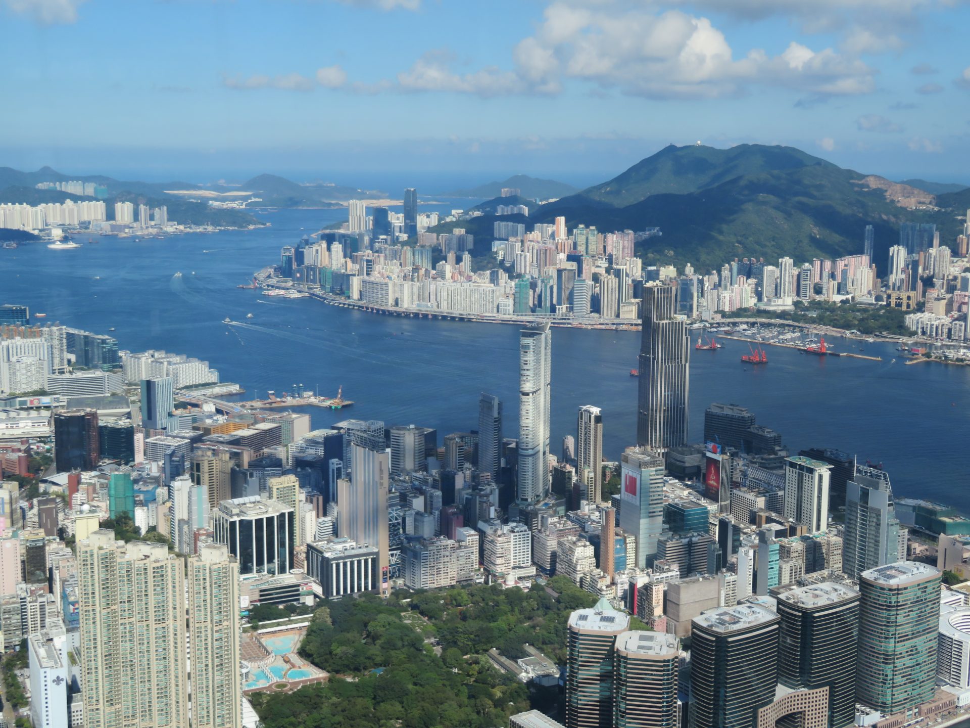 20180525_075338320_iOS