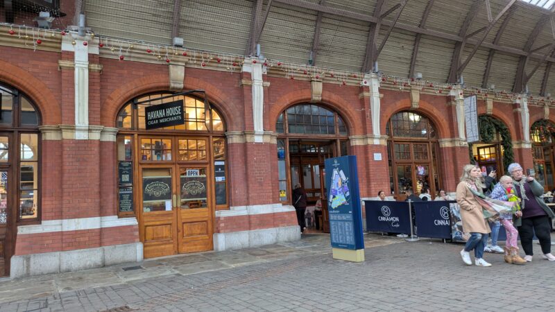 PXL_20251206_134224564.MP (1)